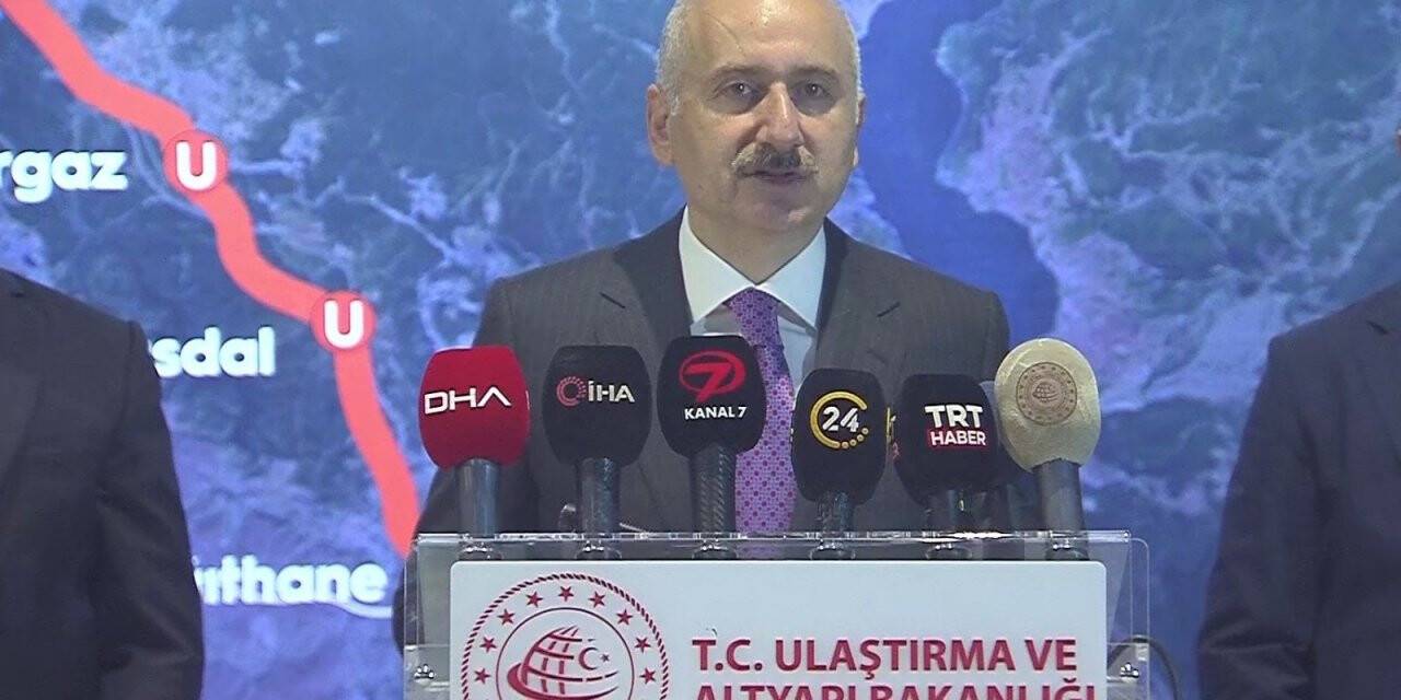Bakan Karaismailoğlu: Havalimanı metrosunda Kasım ayında test sürüşlerini başlatacağız