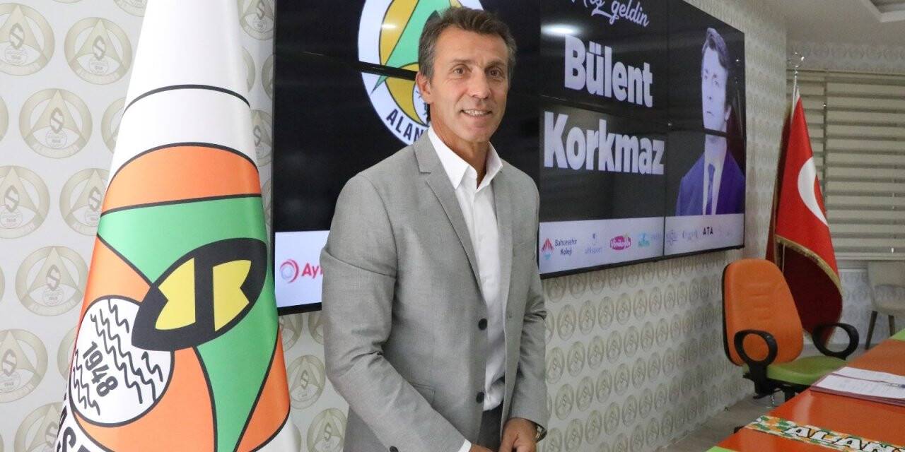 Bülent Korkmaz resmen Alanyaspor'da