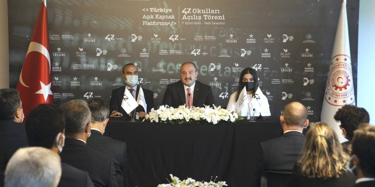 Bakan Varank: Milli ve özgün yazılımlarımızı geliştirmeyi amaçlıyoruz