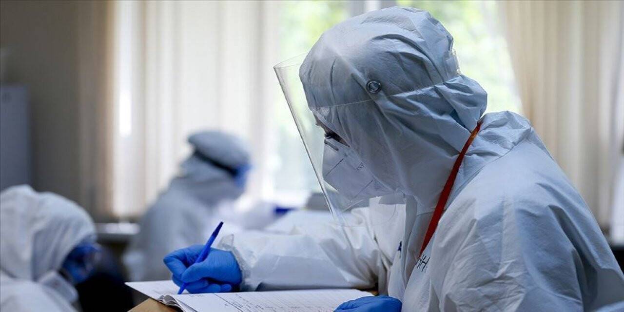 Koronavirüsü 8 kişiye bulaştıran Vietnamlıya 5 yıl hapis cezası