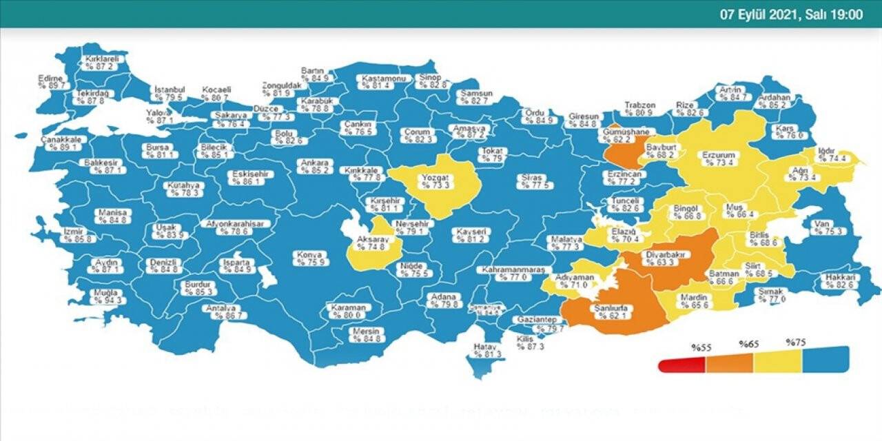 Sağlık Bakanı Koca Kovid-19 risk haritasında rengi değişen illeri paylaştı
