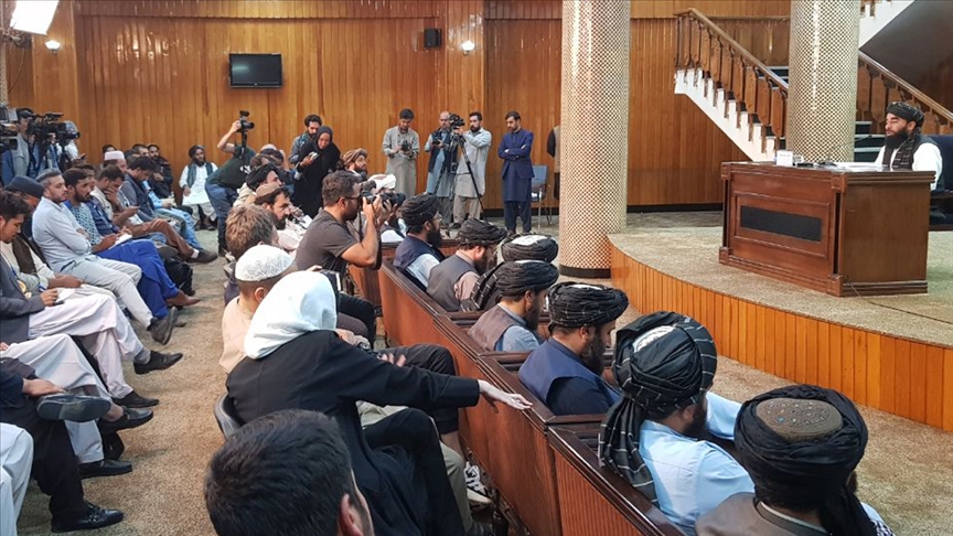 Taliban'ın geçici hükümet yapısı tartışılıyor