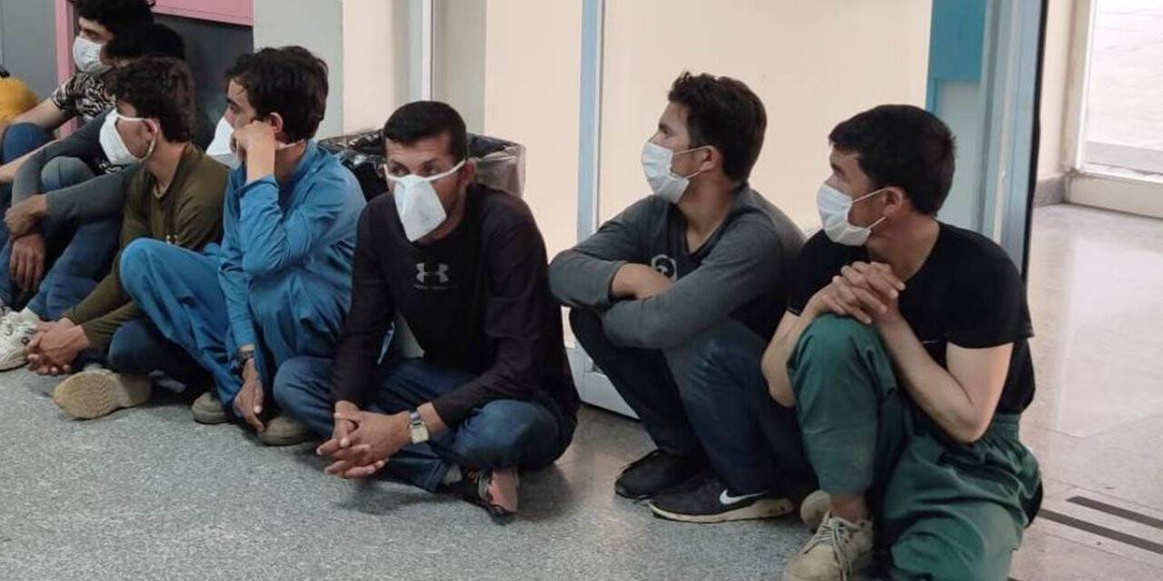 25 düzensiz göçmen yakalandı