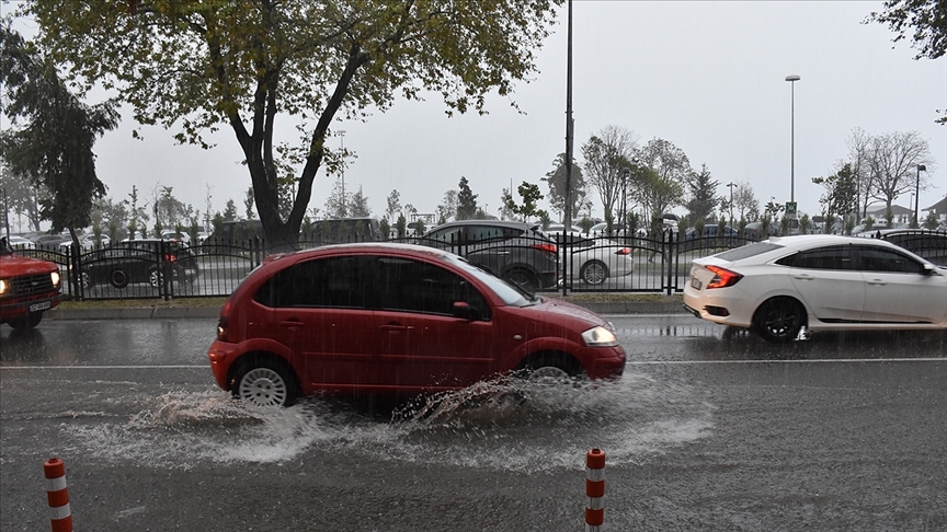 AFAD'dan 7 il için "çok kuvvetli" yağış uyarısı