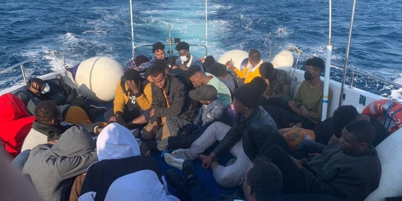 35 göçmen kurtarıldı