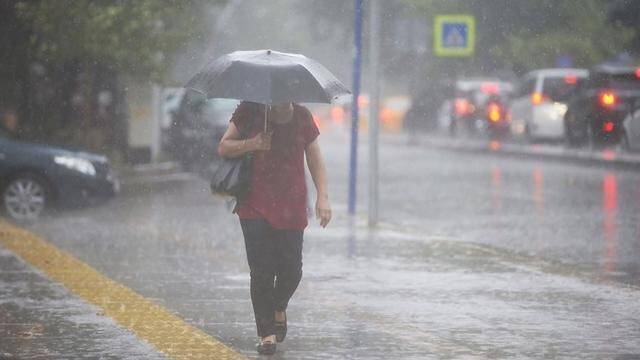 Meteoroloji 2 bölgeyi uyardı! Sağanak kapıda