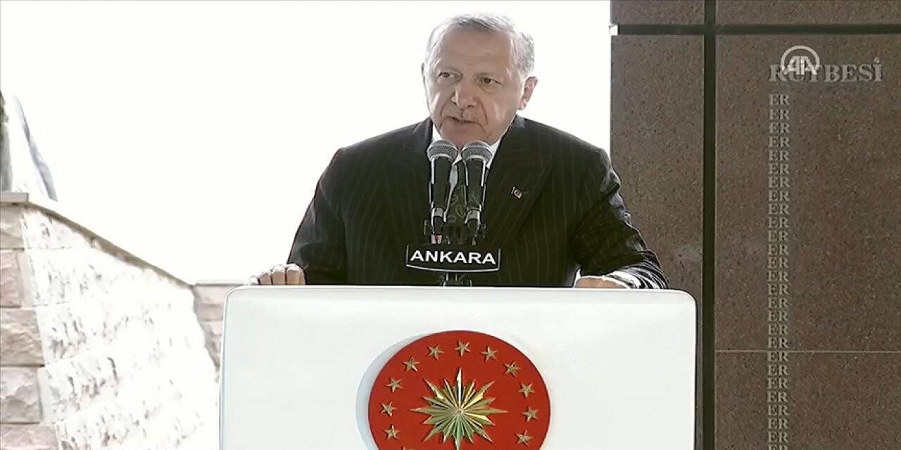 Cumhurbaşkanı Erdoğan: Milli iradenin gücü önünde duramayacağı gerçeğini cümle aleme gösterdik