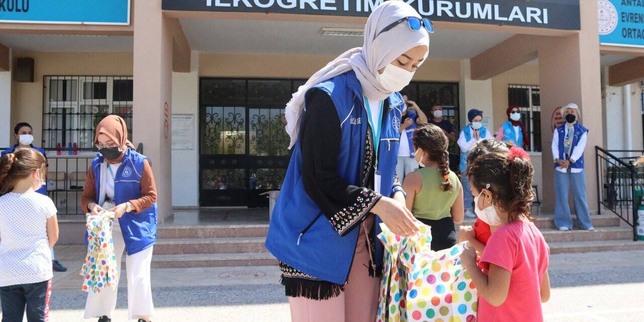 Konyalı gençlerden anlamlı etkinlik