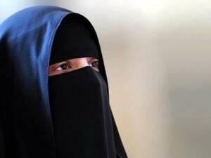 Peçeye İzin Çıkmadı