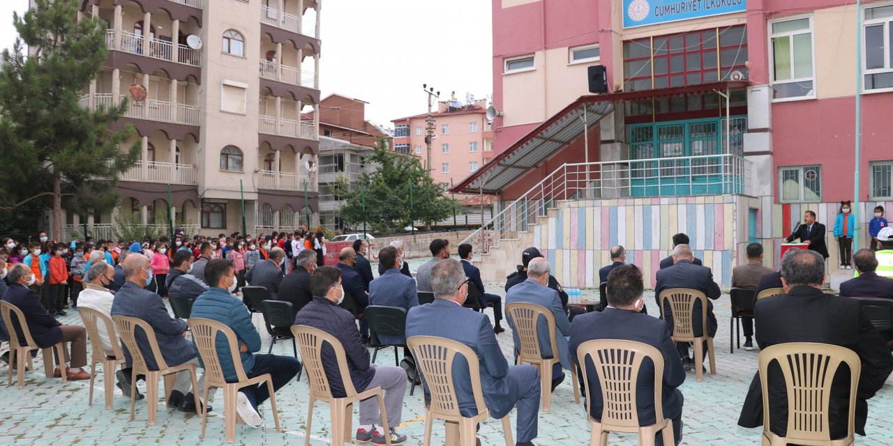 Beyşehir'de ilköğretim haftası kutlandı