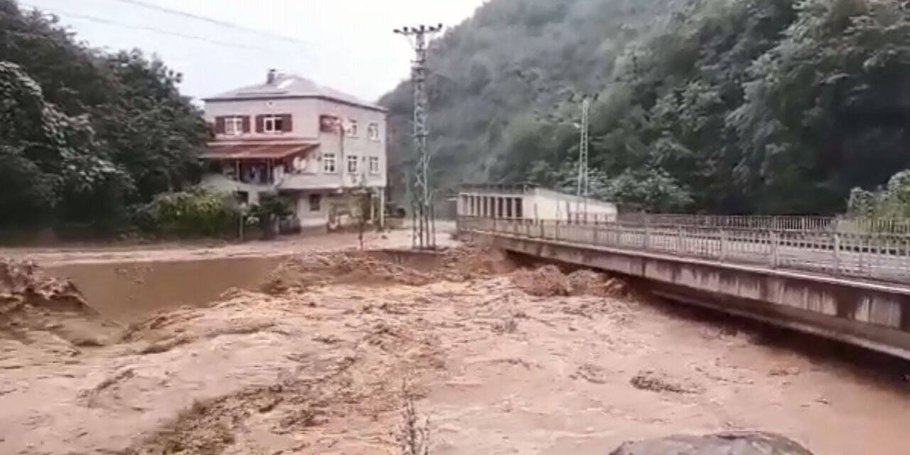 Giresun’da dereler yükseldi, yürekler ağza geldi