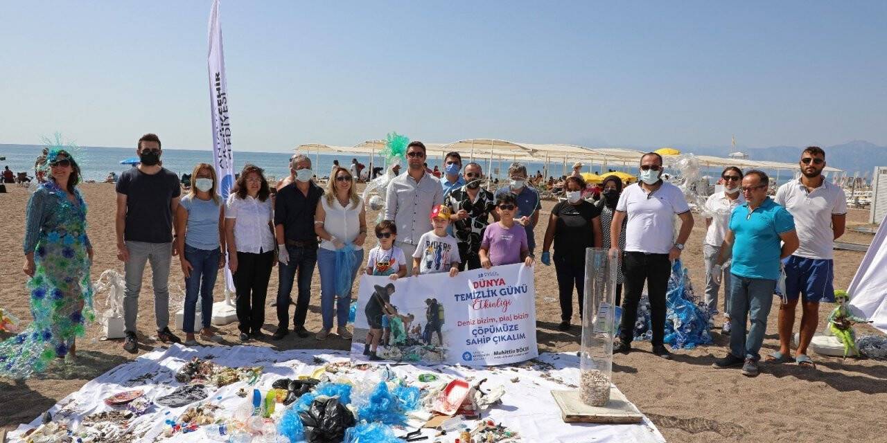 Dünya Temizlik Günü’nde kıyı temizliği