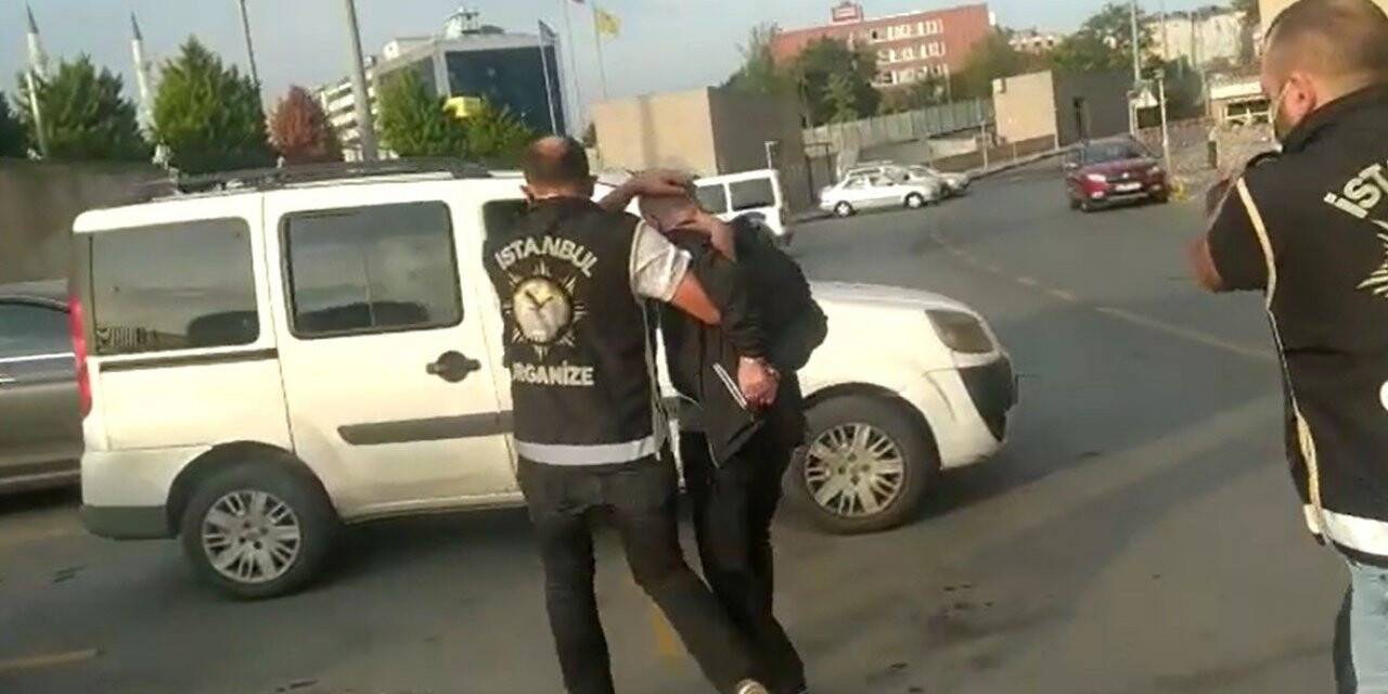 FETÖ/PDY’de askeri casusluk yapan şahısların avukatı tutuklandı