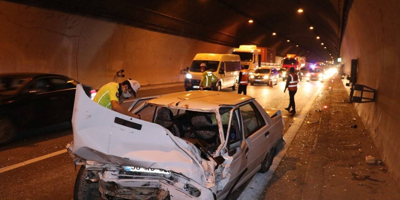 TEM’de zincirleme trafik kazası: 1 yaralı