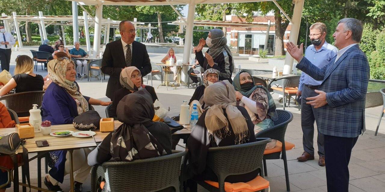 Meram’da vatandaş buluşmaları sürüyor