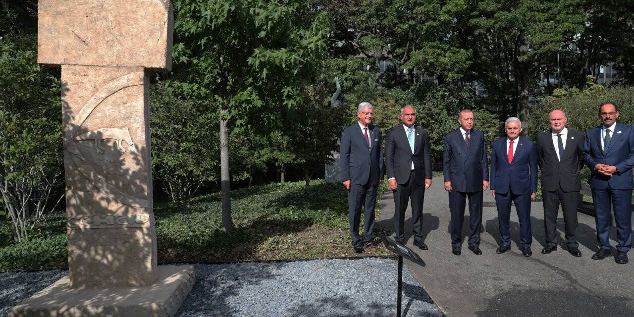 Cumhurbaşkanı Erdoğan, New York’ta Göbeklitepe Anıtı’nı gezdi