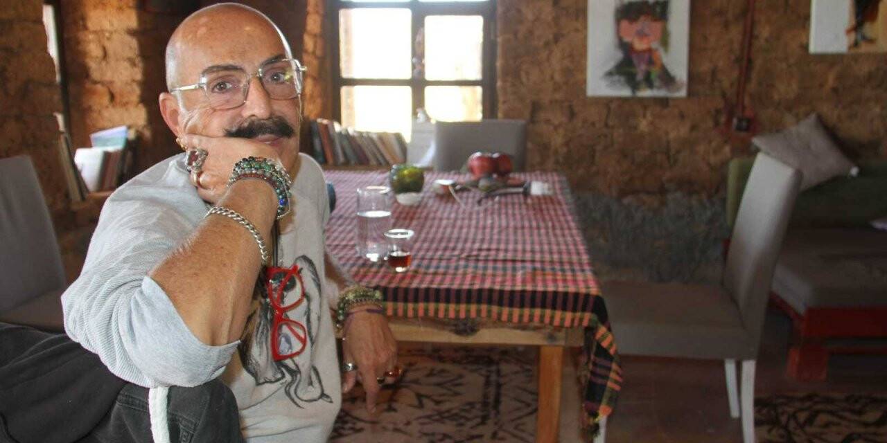 Ünlü modacı Cemil İpekçi, Sonsuz Şükran Köyü’ndeki kerpiç evini atölyeye dönüştürecek