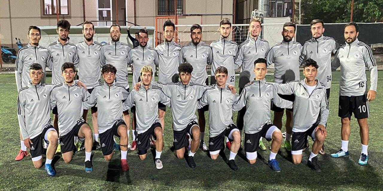 Meram Kara Kartallar’da parola şampiyonluk