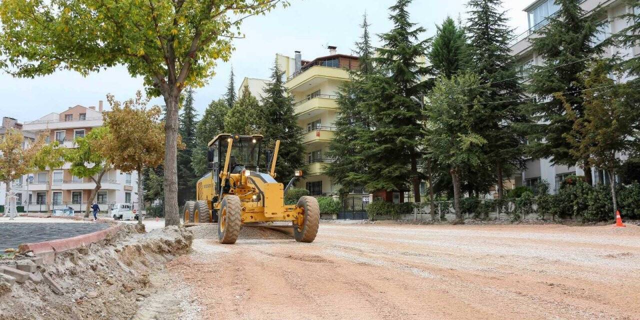 Meram’da altyapı ve asfalt çalışmaları hızla sürüyor