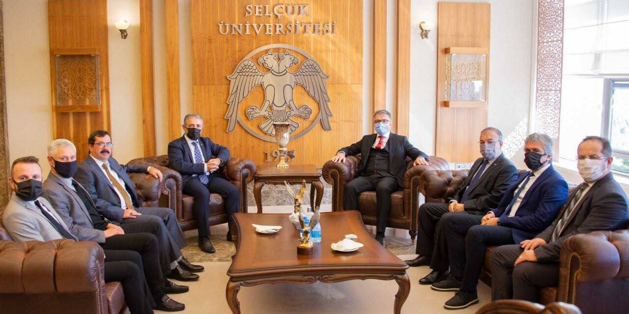 Rektör Aksoy: Üniversite olarak YÖK Anadolu Projesini oldukça önemsiyoruz