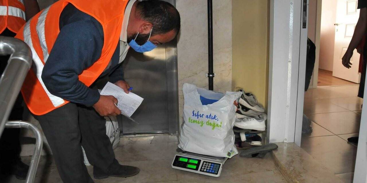 Atmatıkla Projesi’nde ilk geri dönüşüm atıkları teslim alındı