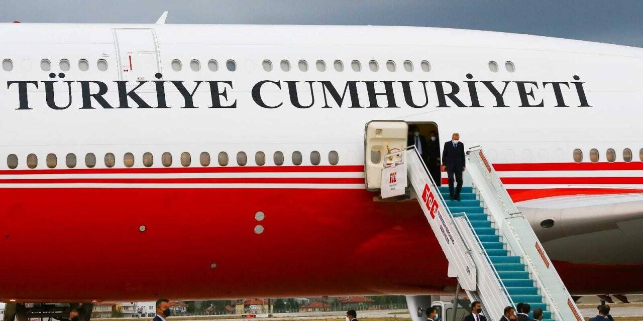 Cumhurbaşkanı Erdoğan yurda döndü