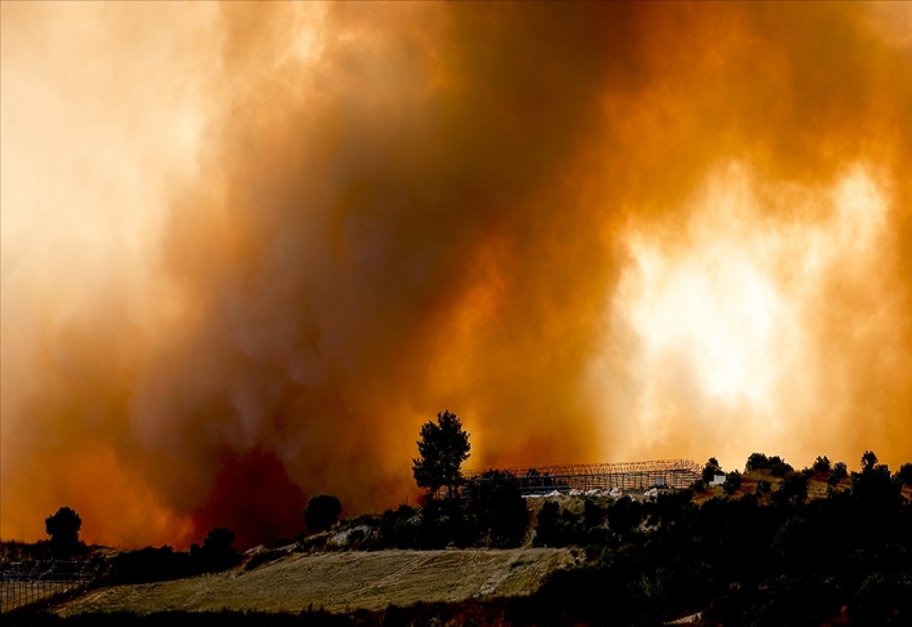 Antalya'da yangınlardan etkilenen abonelerin su borcu silindi