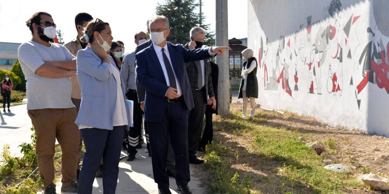 KTÜN’de renkli etkinlik