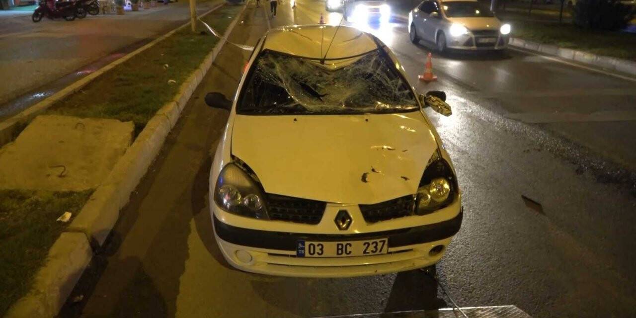 Otomobilin çarptığı bisikletli genç ağır yaralandı