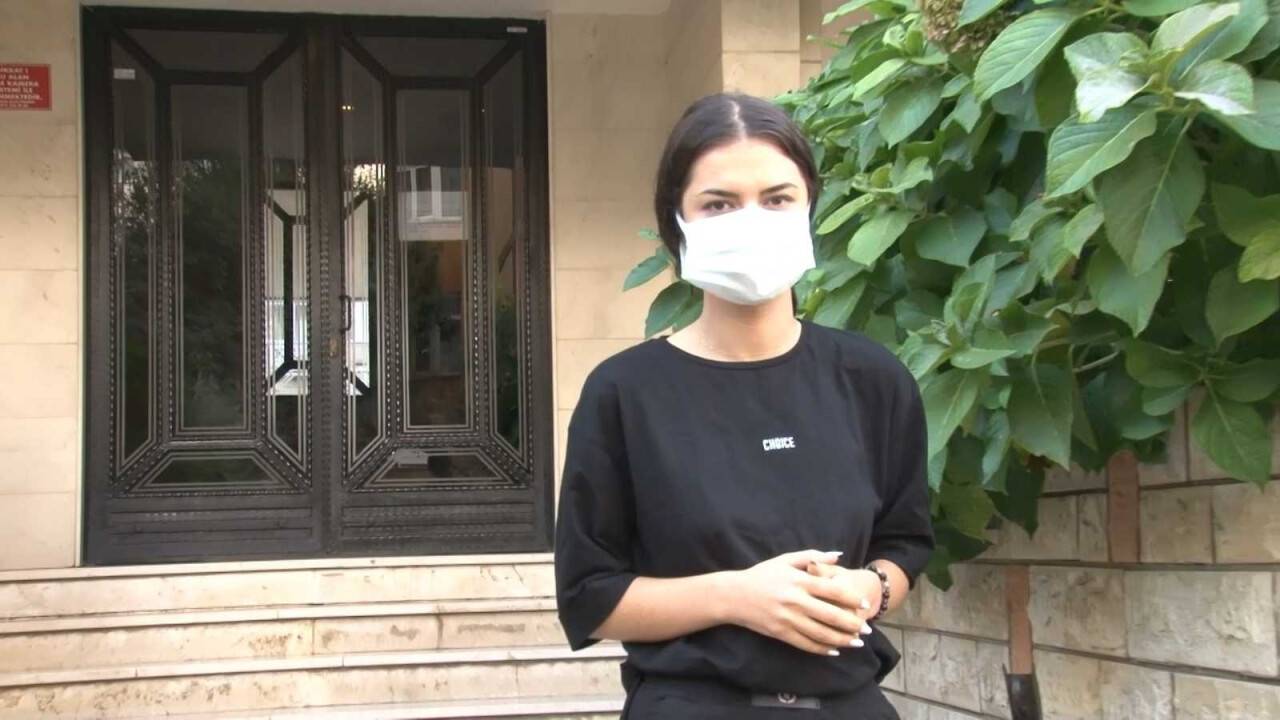 Kadıköy’de genç kızın hırsızlarla mücadelesi: Silah çekip, kaçtılar