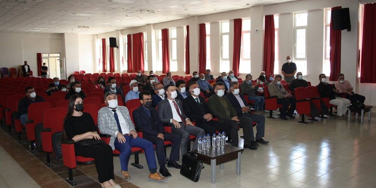 ‘Derbent’in yazarlarına teşekkür plaketi