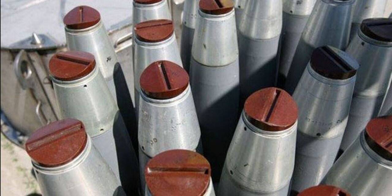 Suriye rejimi, yabancı uzmanların yardımıyla zehirli madde içerikli füzeler taşıdı