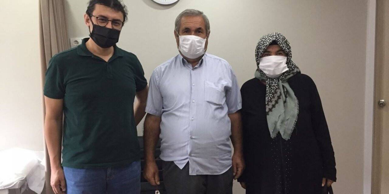 3 yıldır şişlik sanıyordu, bacağından 20 santimetrelik tümör çıkartıldı