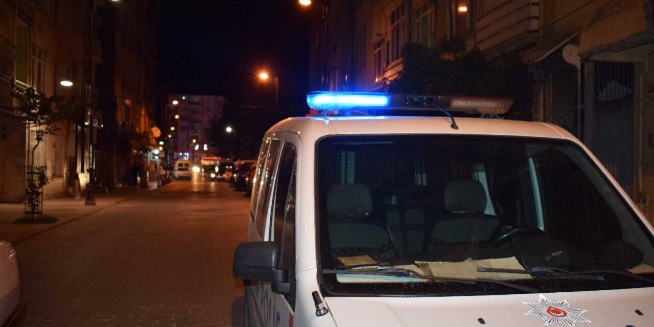 Malatya’da 4. kattan düşen genç hayatını kaybetti