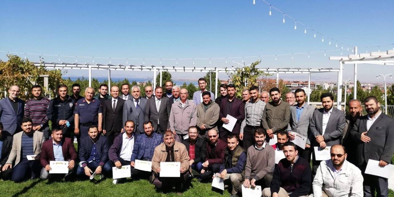 Hüyük’te görevli din görevlileri vefa programında Beyşehir’de buluştu