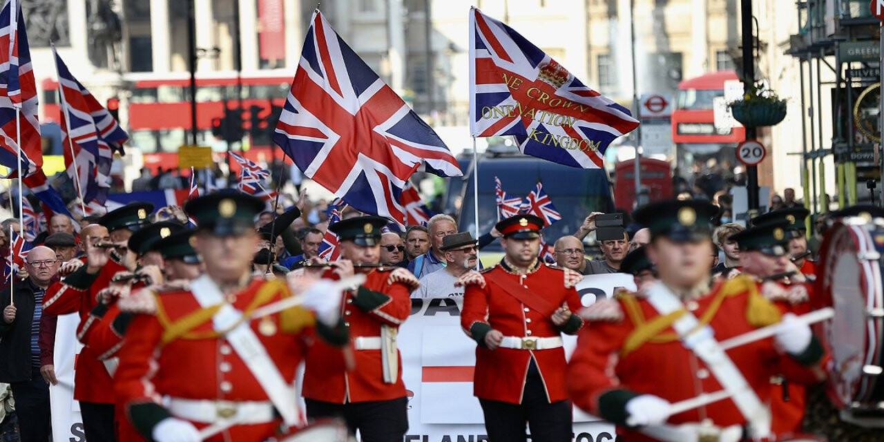 İngiltere'de birlik yanlıları Kuzey İrlanda Protokolü'nü protesto etti