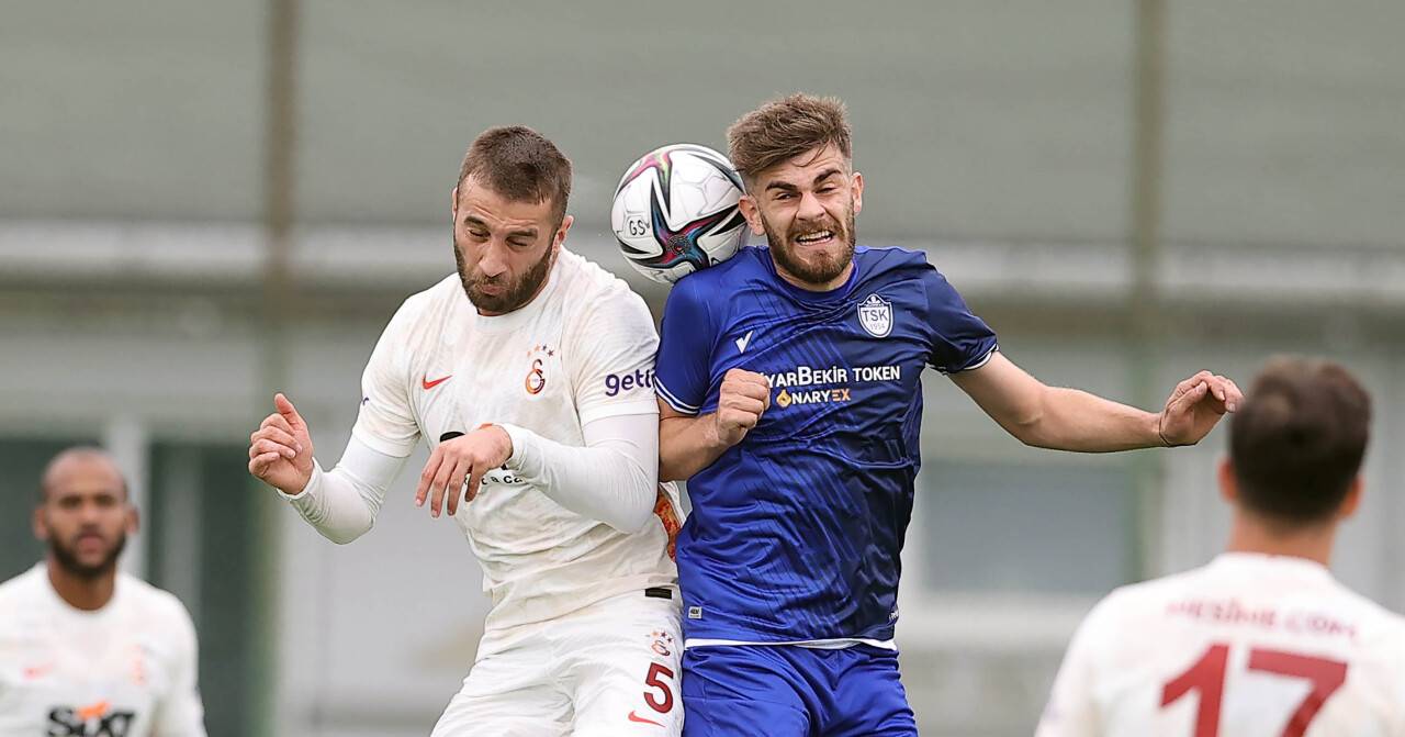 Galatasaray, Konyaspor maçı öncesi hazırlık maçı yaptı