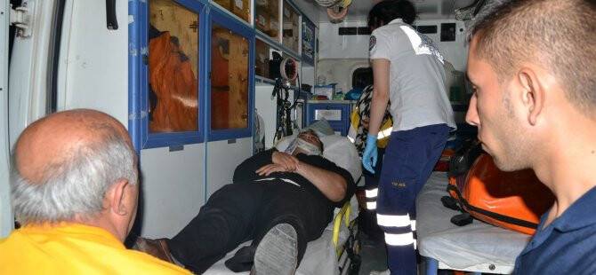 İKİ OTOMOBİL ÇARPIŞTI: 1 YARALI