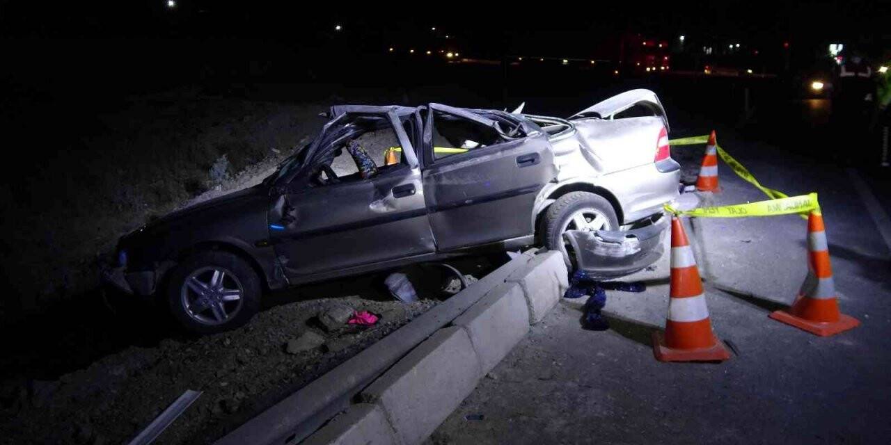 Yozgat’ta iki otomobil çarpıştı: 1 ölü, 6 yaralı