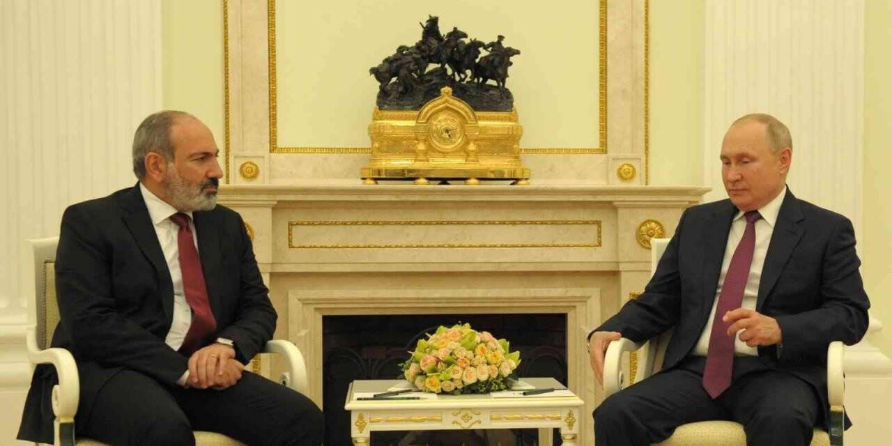 Putin ve Paşinyan, Dağlık Karabağ’ı görüştü