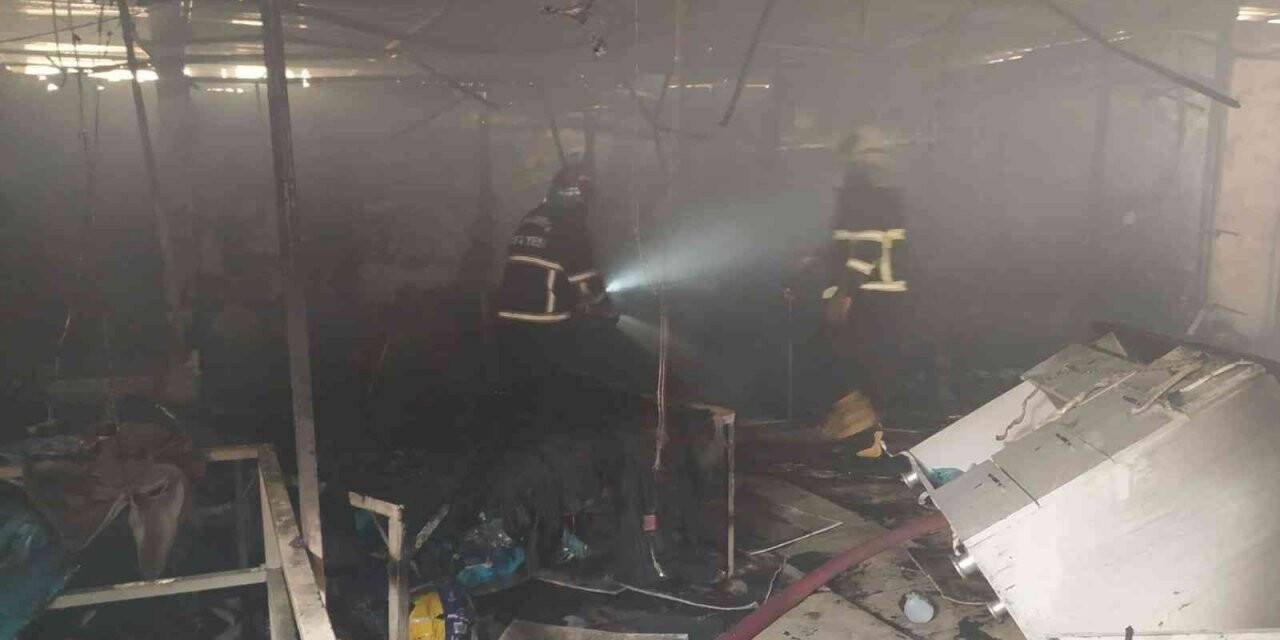 Yangına müdahale eden itfaiye erleri ölümden döndü
