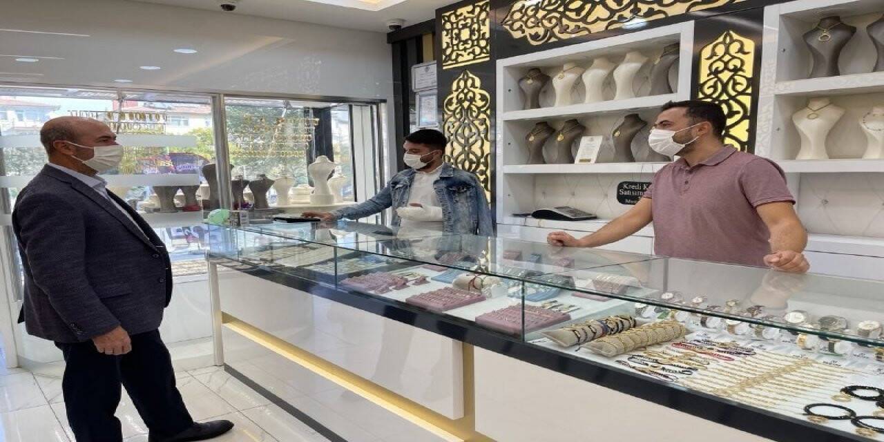 Başkan Pekyatırmacı esnafla buluştu