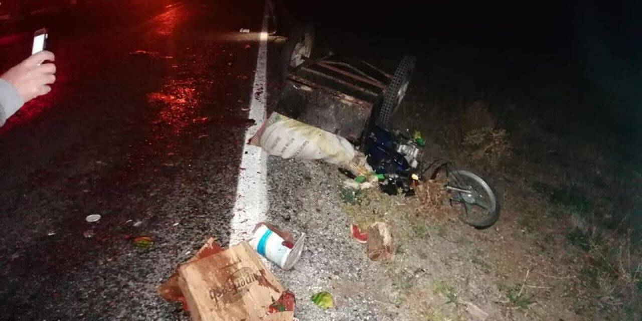 Konya’da ticari taksi ile üç tekerlekli motosiklet çarpıştı: 2 yaralı