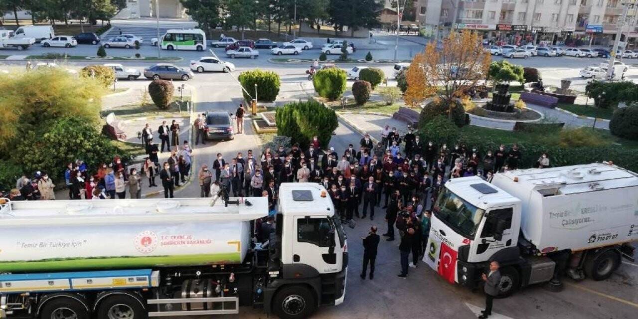 Ereğli Belediyesine hibe edilen yeni hizmet araçları tanıtıldı