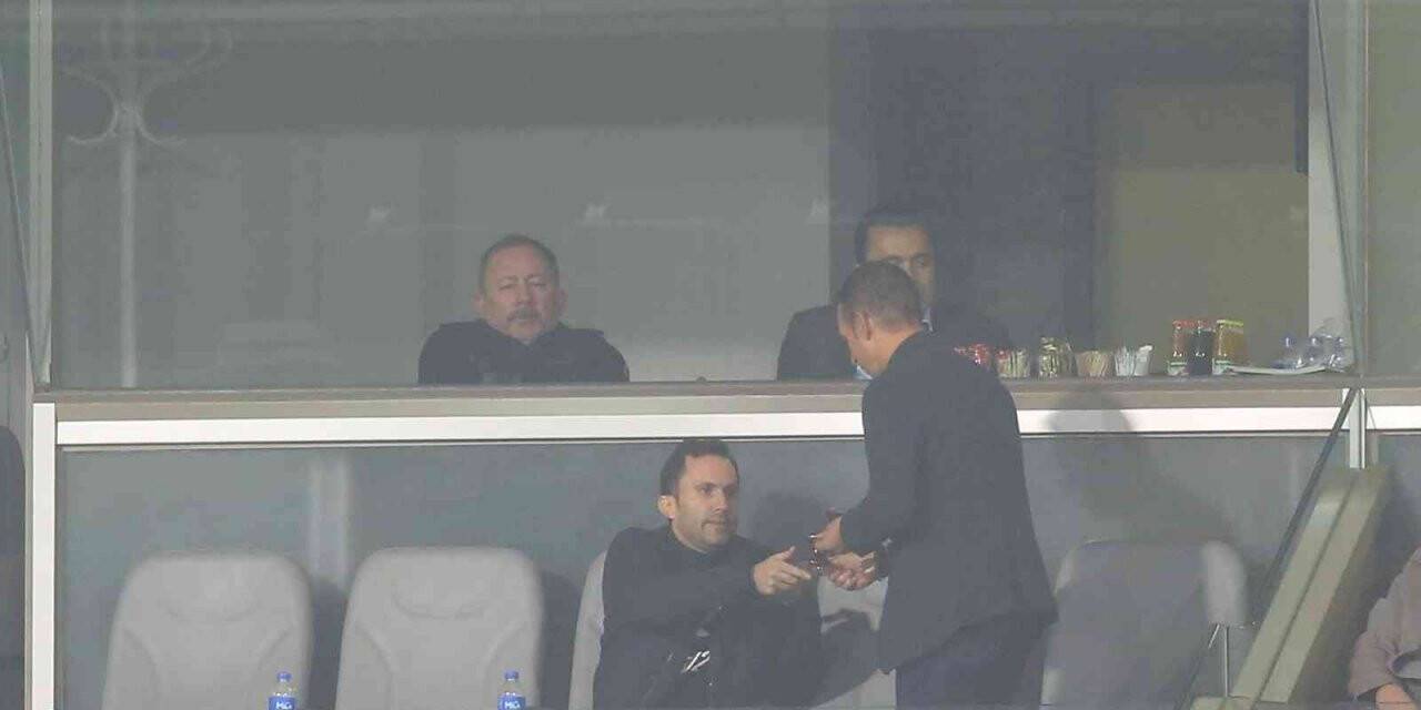 Sergen Yalçın, Başakşehir’de yine tribünde!