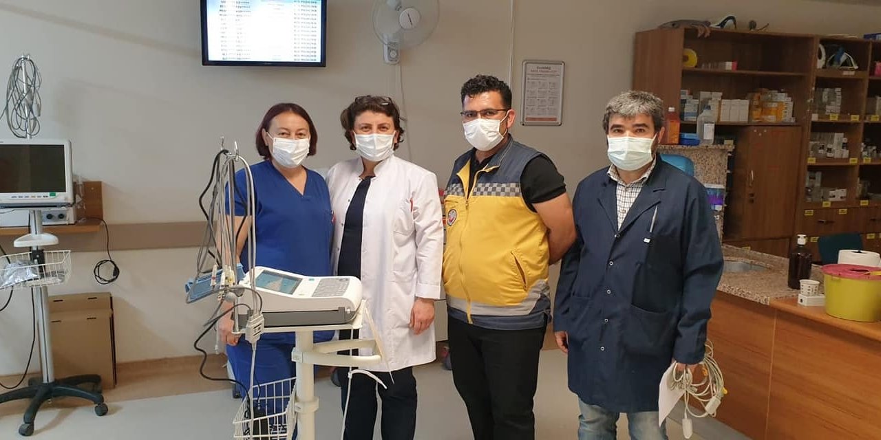 Seydişehir'de hastaneye 4 adet EKG cihazı bağışı yapıldı