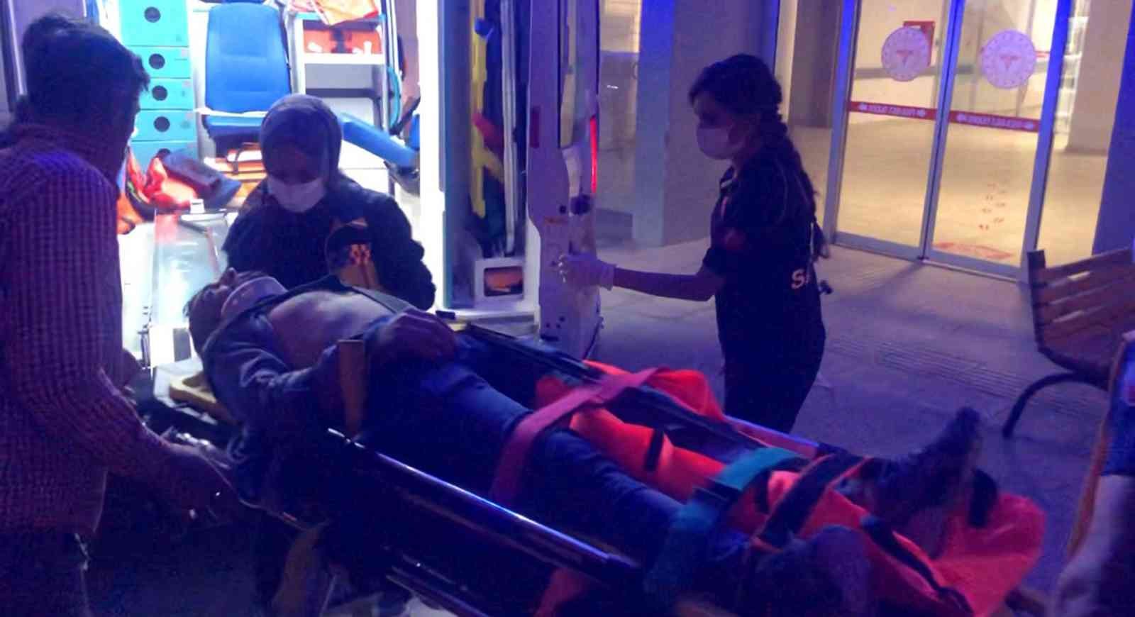 Okul inşaatında asansör boşluğuna düşen işçi ağır yaralandı