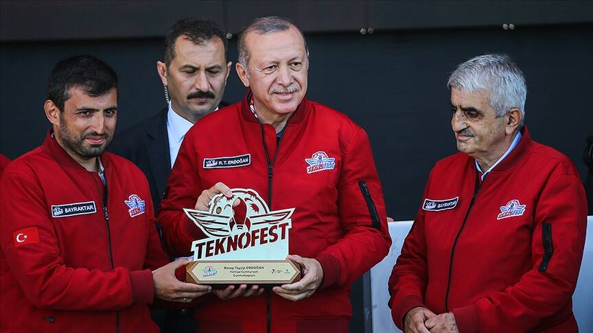 Cumhurbaşkanı Erdoğan: Milletimize yaptığı eşsiz hizmetler asla unutulmayacak