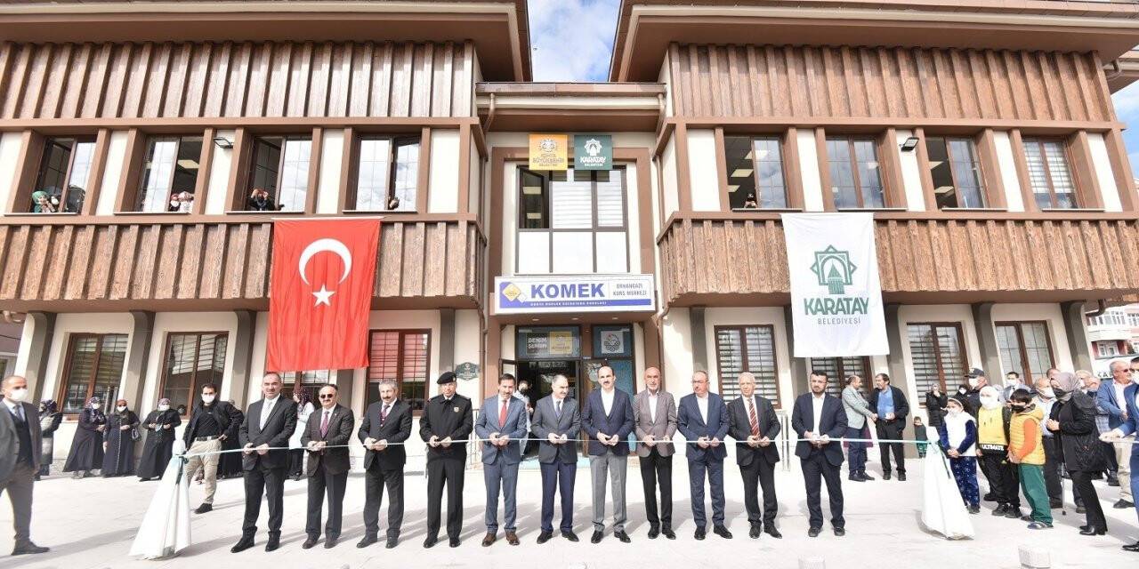 Karatay’a kazandırılan Orhangazi Sosyal Tesisi’nin açılışı yapıldı