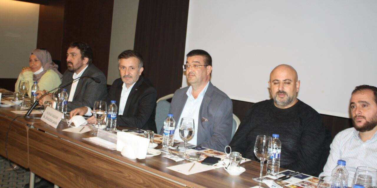 HURSAD, hac ve umre turlarının açılması beklentisinde